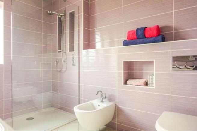 Master En-suite