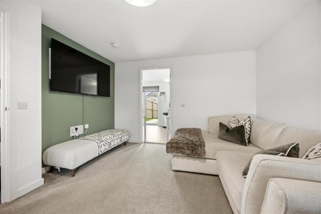 06-23_KENSINGTON_PLACE_GARTCOSH_006.jpg