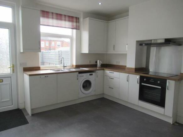 Kitchen/Dining