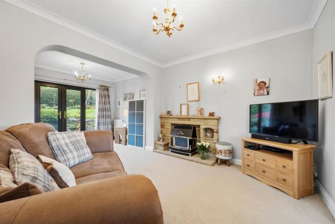 Saxton Mee 11 Ashopton Drive 0036.jpg