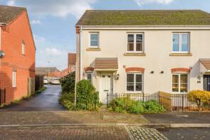44, Rotary Way, Thatcham RG19 4SA