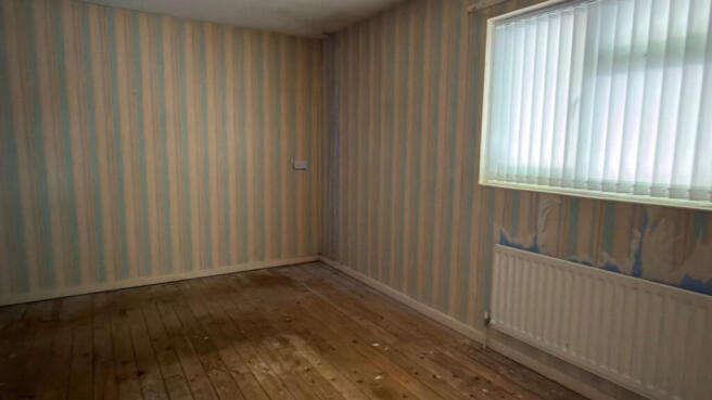 Bury New Rd, Heywood, OL10 4RE photo 4