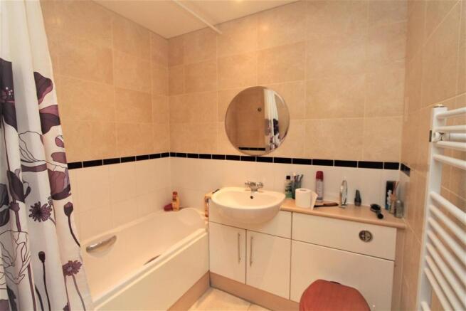 Bathroom.JPG