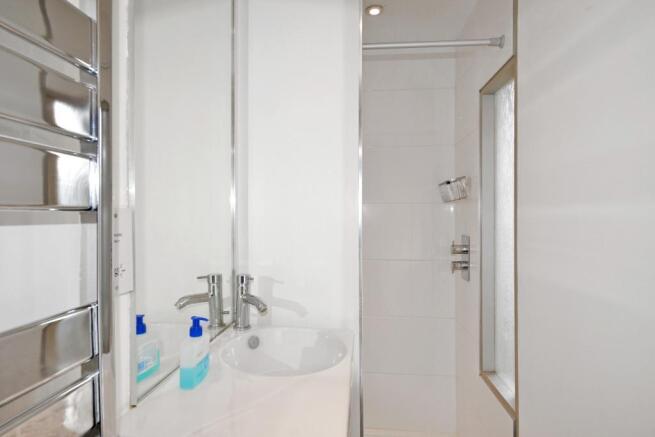 En-Suite Shower