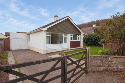 Beach Road, Westward Ho, Bideford, EX39 1HQ