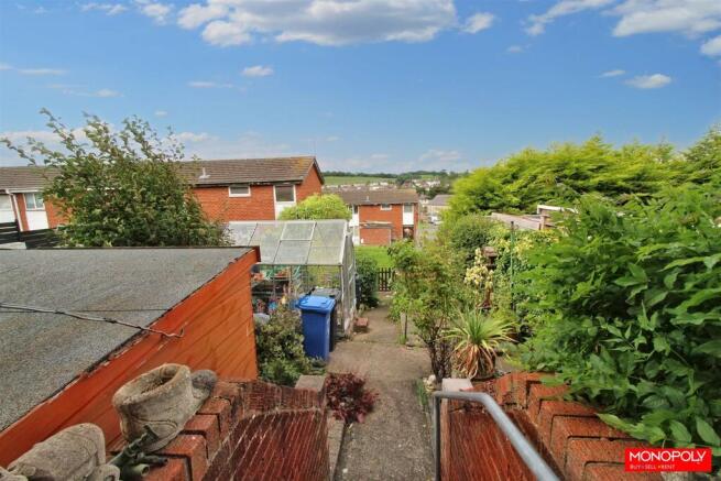 Rear garden (3).jpg