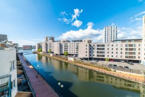 78, Sirius House, Falcon Drive, Butetown, Cardiff CF10 4RB