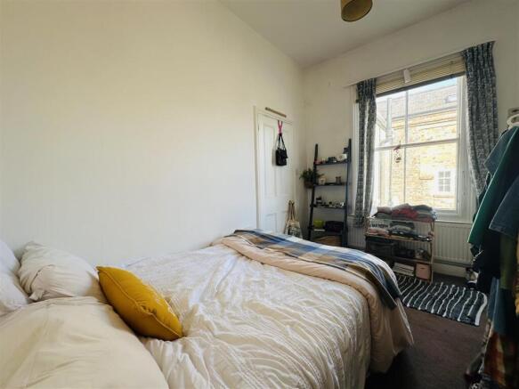 2 bed Terraced for sale Image 11