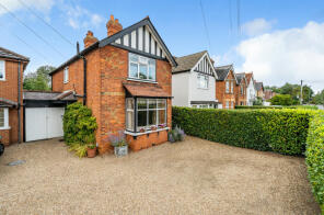 235, Staines Road, Laleham TW18 2RS