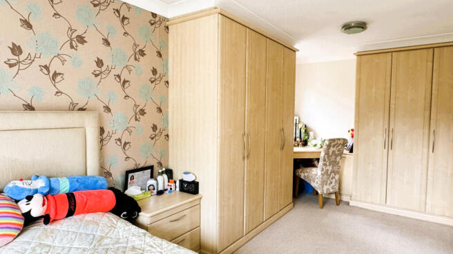 3 bed Detached for sale Image 9