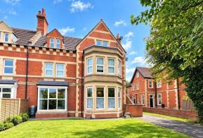 72 Malvenhurst Court, Berrow Road, Burnham-on-sea TA8 2EZ