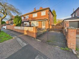 33, Mill Hill Avenue, Pontefract WF8 4JH