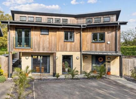 Priorygate Court, Castle Cary