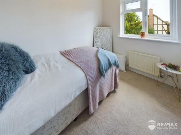 Bedroom 4.jpg