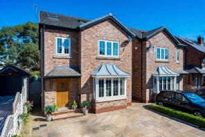 32a, The Circuit, Wilmslow SK9 6DB