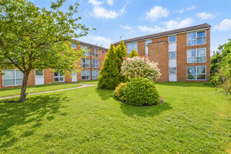 Meadow Close, London Colney, AL2