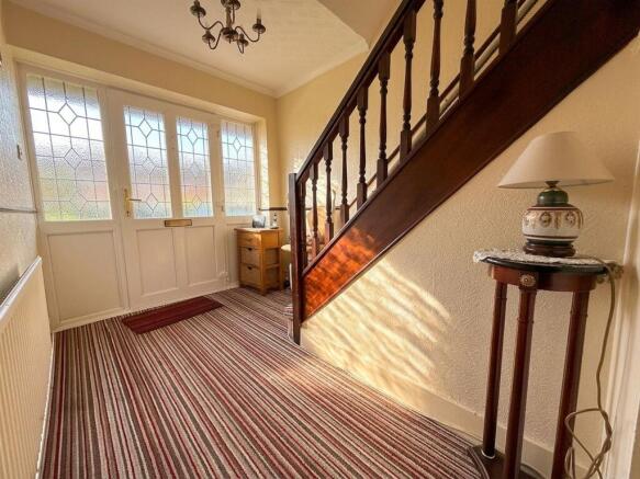 3 bed Semi-Detached for sale Image 8