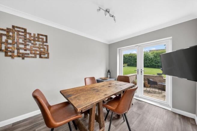4 bed Detached Bungalow for sale Image 9