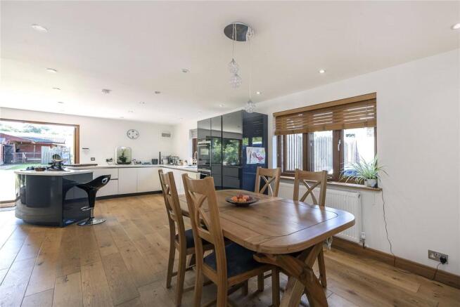 Picture No. 06