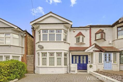 Kings Head Hill, Chingford, London