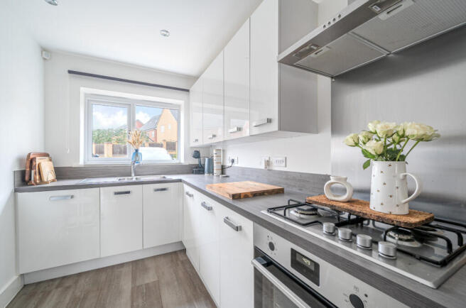 1375259-11-690b2a...