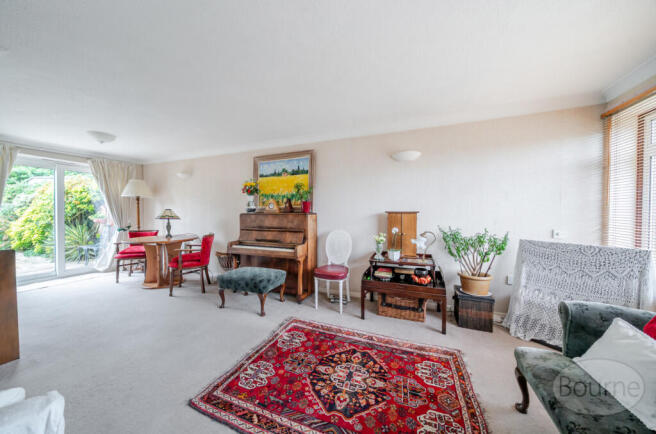 eb931ba1-1ff3-4b4...