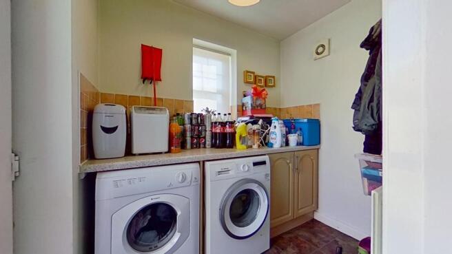 Alderholme-Drive-09222020_112555.jpg