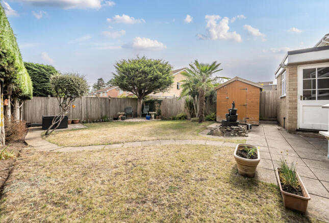 1328486-3-68822c4...