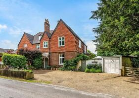 Coombe Lea, Inholms Lane, Dorking RH5 4JH
