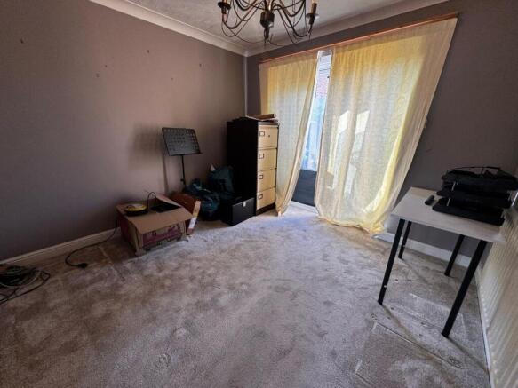 dining.jpeg