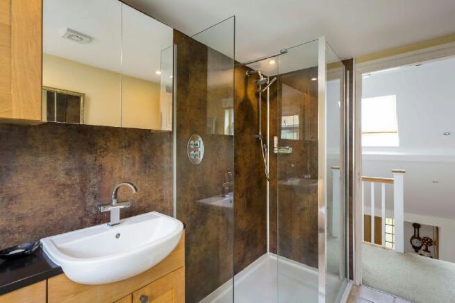 Luxury Shower Room