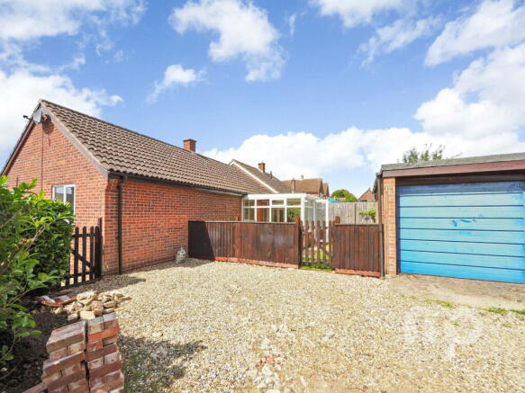 3-bed detached on High House Avenue, Wymondham, NR18, £228,000
