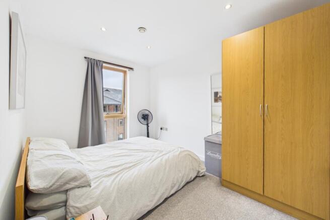 2 bed Apartment for sale Image 7