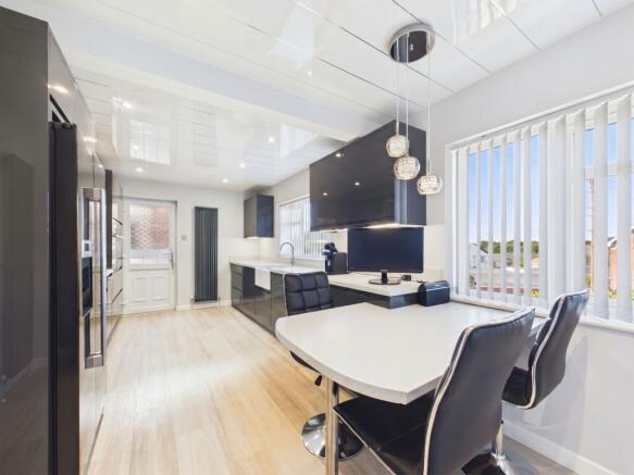 Dining Kitchen
