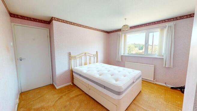 3 bed Semi-Detached for sale Image 9
