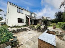 15, Strawberry Gardens, Penally, Tenby SA70 7QF