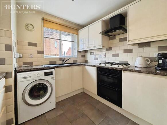 2 bed Detached Bungalow for sale Image 3