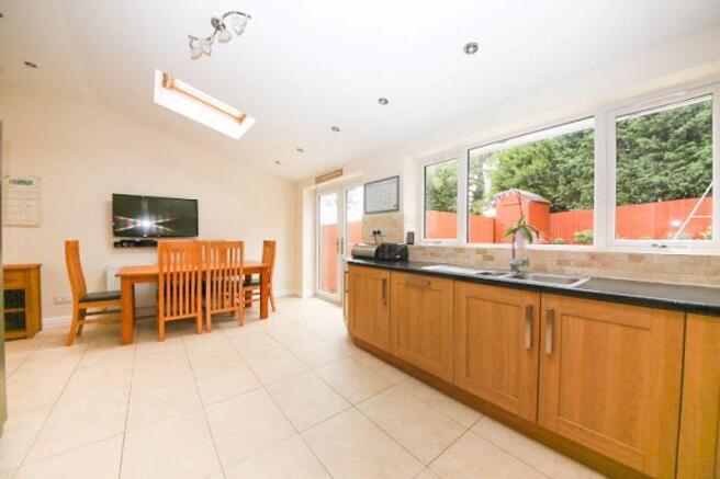 Kitchen/ diner 