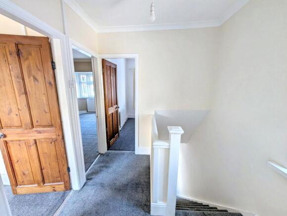 3 bed Semi-Detached for sale Image 11