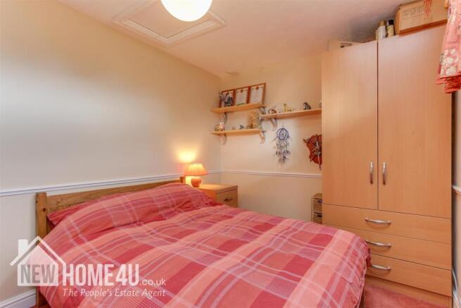 BEDROOM FIVE: