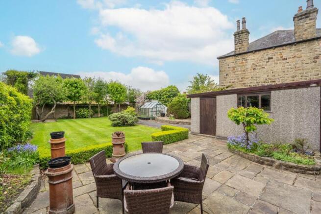 3 bed Semi-Detached for sale Image 6