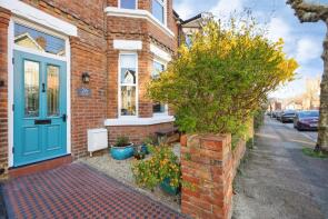 26, Quested Road, Folkestone CT19 4BY