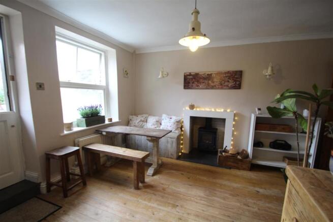 Dining room.JPG