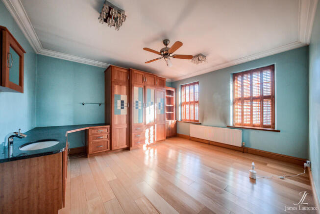 XT5A9532-HDR(3)