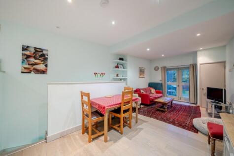 Brandlehow Road, Putney London, SW15