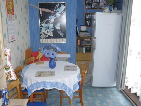 Photo 4