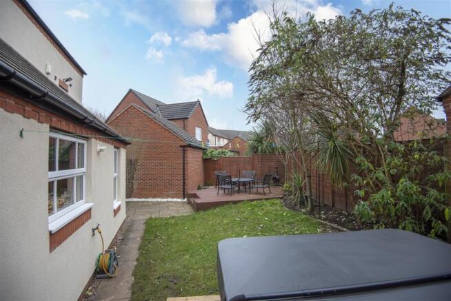 New Garden 4.jpg