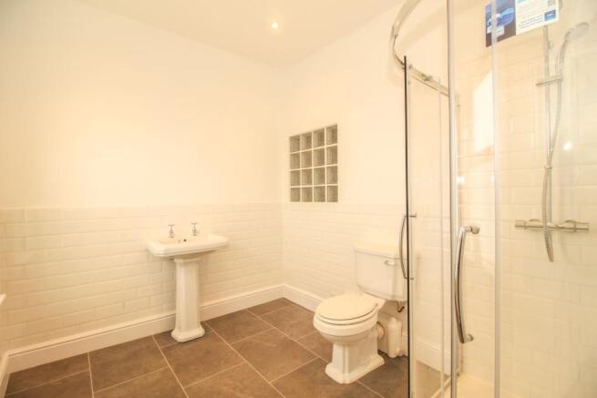 Master En-suite