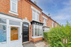 33, Earls Court Road, Birmingham B17 9AH
