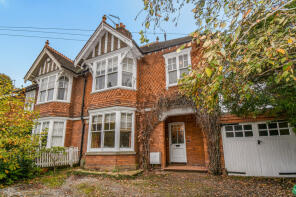 7, Furze Platt Road, Maidenhead SL6 7ND